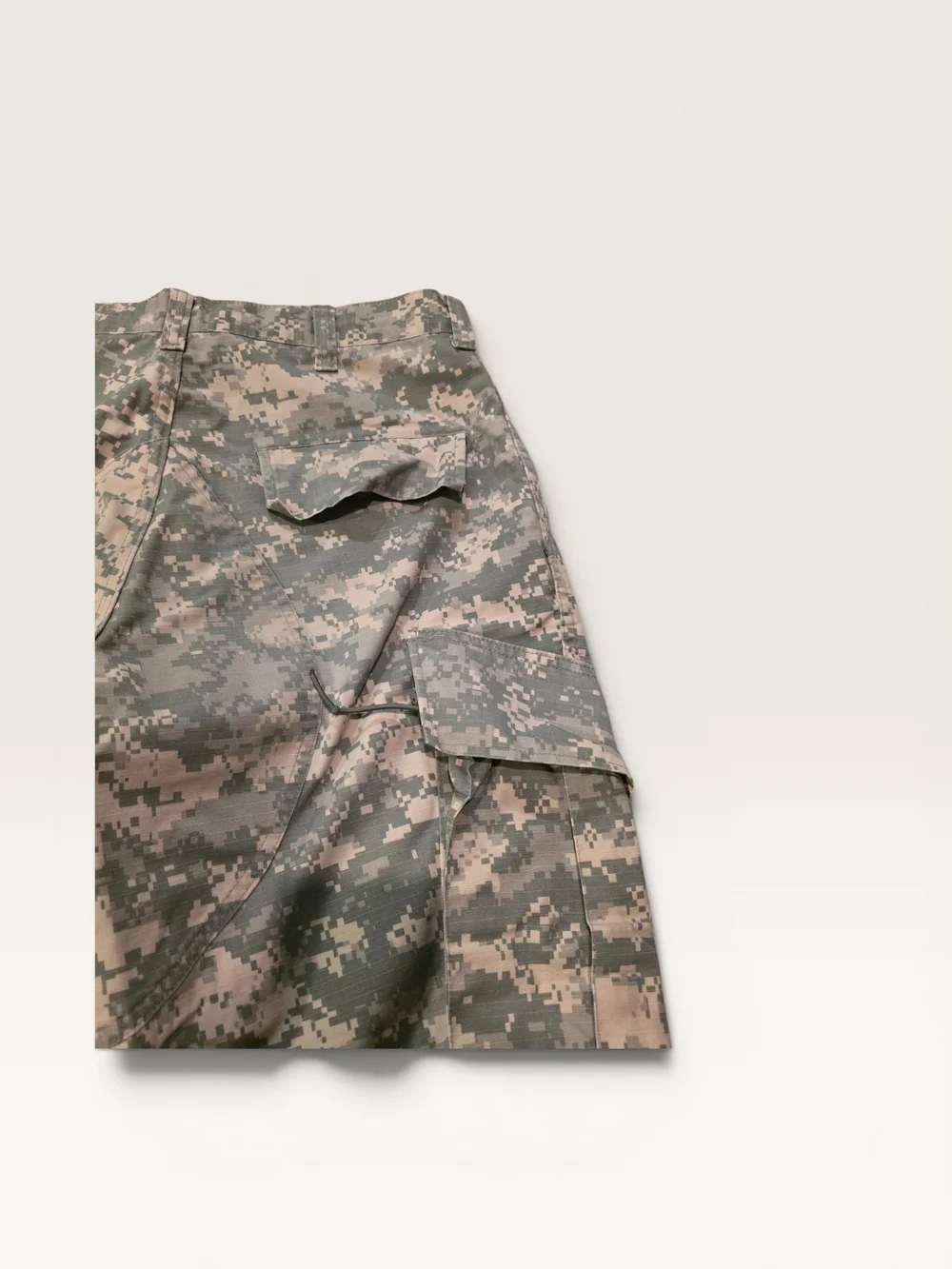 Men's Digital Camo Cargo Pants - Tactical Utility Style